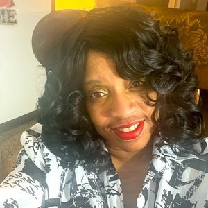 Meet your Posher, Taxlady